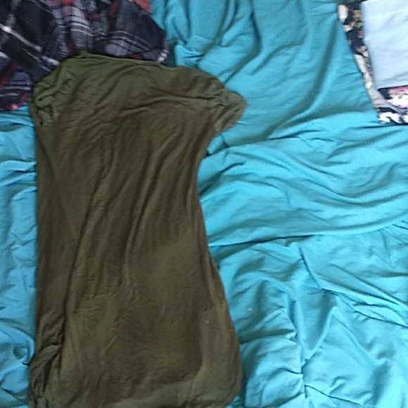 Dress - Picture 2 of 3